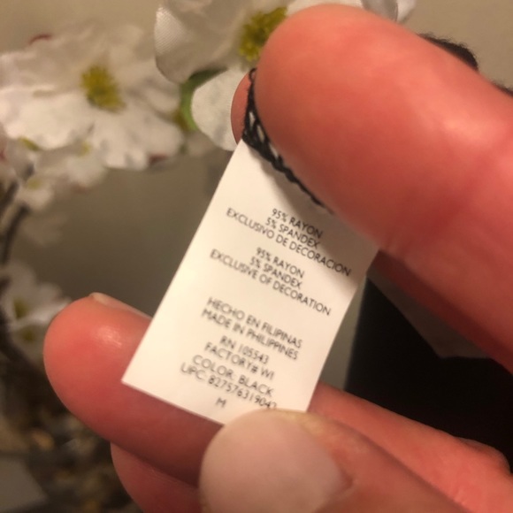 Daisy Fuentes Black Dress - 8 - Picture 4 of 4